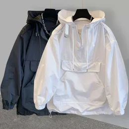Marca na moda Jaqueta de proteção solar com capuz para masculino para masculino e moderno, vestir roupas de trabalho com um nicho de design de stormtrooper windbreaker