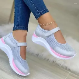 Buty swobodne kobiety trampki moda oddychająca platforma z siatki haczyk pętla plus size panie wulkanize kosze femme bez laketów