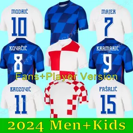 22 2024クロアチアモドリックサッカージャージーメンズキッズキットレディースファンプレーヤーバージョンMajer Croatie 23 Gvardiol Kovacic Suker Perisic Kalinic Football Shird Kids Kitユニフォーム