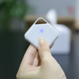 Кольца Realtime Kids Pets Полеженная антитерянная крема для смарт -брелки для поиска ключей Bluetooth Tracker Finder со светодиодным светом