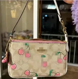 Bag della borsa della moda 2024 Femmina Nuova Pink Love Mahjong PVC Old Flower Flower Sul atrimieve a ascelle A368