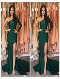 Simple Emerald Green Side Split Evening Dresses 2017 One Shoulder Long Sleeves Mermaid Stretch Satin abendkleider Prom Party Celeb2698851