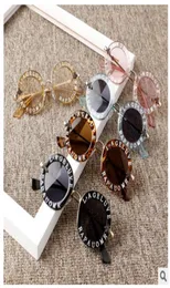 Английские буквы Little Bee Children Sunglasses Brand Glasses Designer Fashion Girls и мальчики круглые солнцезащитные очки UV4008299940