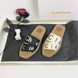 24SS 디자이너 Chlor Sandal 슬리퍼 레터 리본 평평한 바닥 여성 슬리퍼 슬라이드 캔버스 캐주얼 해변 슬리퍼 Eva