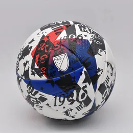 Soccer Ball Offizielle Größe 5 Premier hochwertiger Seamless -Tor -Mannschafts -Bälle Fußballausbildung Soft Pu League Futbol Topu 240403