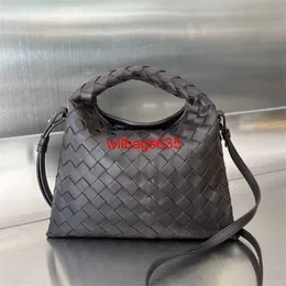 حقائب اليد الجلدية Bottegveneta Hop 23 New Shop Handbag Handskin Woven Womens Lage Lage Bag One Conder Backpack Hobo Modern Lazy Fl لها شعار HBHF3F