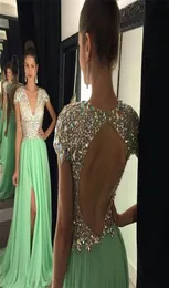 Vestidos de baile verde de menta brilhantes longos com mangas vneck tampa strassm shinestons split hechone hechone backless draped chiffon formal uni1608913