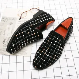 Coiffeur formelle Schuhe Männer Strass -Mens -Kleiderschuhe Sepatu Slip auf Pria -Ladung Männer Hochzeitsschuhe Moda Italiana de Hombre Bona 240407