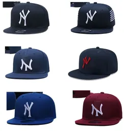 Wholesale Football Cap Team Snapback hats for Men and Women Basebal Basketball Fans Snapback hat more 1000 Mix order