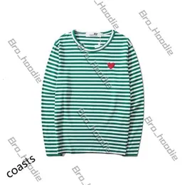 T-shirt a maniche lunghe maschi e femmine Designer di magliette a maniche lunghe Play Commer des Garcons Rigaiata Pullover Magli