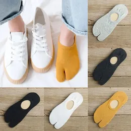 Women Socks Brand Couple Sandal High Quality Split-toe Silicone Non-slip Low Top Summer Thin Apparel Accessories