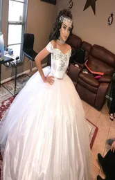 White Princess Girls Quinceanera Dresses Due pezzi Crystal Sweetheart Off Show 2019 Feeth Mened 16 Debuttantes Birthday 7691794