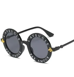 Selling Sunglasses For Women Mens Fashion Little Bee Sunglasses Letter Pattern Vintage Retro Round Sunglasses3036714