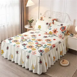 Ustaw 3PCS Soft Sanding Bedspread 1PC Printing Bed Spódnica 2PCS Pillcase Twin King Queen Size Wedding 240415