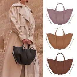 Luxurys Bolsa Cyme Designer Shopper Bag para mulher Pochette Moda Top Handle Crossbody Bag Large Travel Férias Fim de fim de semana de couro bolsas de ombro de couro