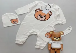 1 Set3pcs Newborn Baby Boy Girl rompers Long Sleeve Cotton Animal New Born Set With Bib and Hat babies Kids Clothes Bodysuit619757060405