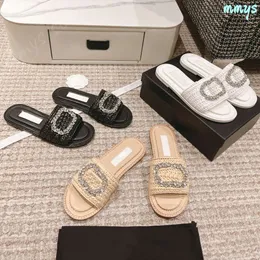 Designer Chanells Pantoffeln mit der höchsten Qualität neuer Mode -Hanfseile gewebtes Wasser Diamant kleiner Duft flache Bodenschuhe Damen Pantoffeln Sandalen Sandalen