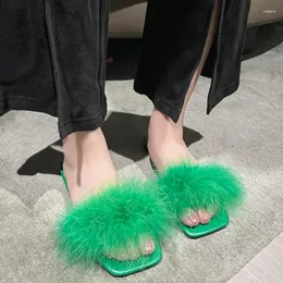 Slippers feminino Casual Color Solid Summer Sapatos de verão SLIPPER MULHER ANTI-LIMPO MADIA MADIA CONFEITA HOME