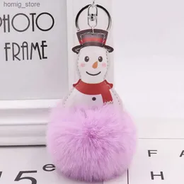 Plush Keychains 2023 Wholesale New Red Scarf Snowman Plush Keychain PU Leather Christmas Snowman Fur Ball Bag Pendant Gift Wholesale Y240415