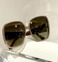 Cloe s solglasögon naken fyrkantig brun skuggade kvinnliga glasögon designer nyanser med box8736721