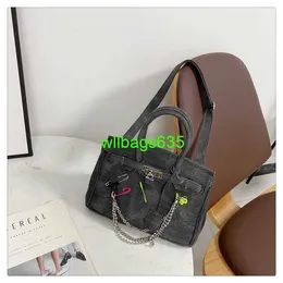 Bk Totes Trusted Luxury Cloth Handbag Lin Shanshan's Same Style Spoof Fashion Cowboy Bag the New Creative Pin Chain Handbag for Autumn 2024 have logo HBHH73