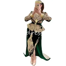 Karakou Algerian Moroccan Evening Dresses Emerald Green Mermaid Velvet Prom Dress With Overskirt Train Long Sleeve Gold Lace Abayas Formal Dress Robe Mariage 2024