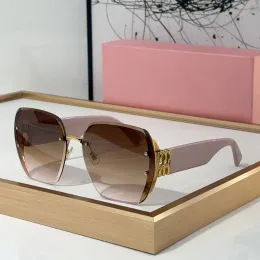 occhiali da sole rosa Miui occhiali da sole moderna raffinatezza europea americana boutique pezzi di moda buon materiale Uv400 Designer sfumature Lunette Luxe