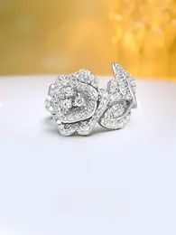 Cluster Rings Desire Light Luxury S925 Silver Rose Elegant Ring Set med High Carbon Diamond Versatile Unique Chinese Retro Flower Girl