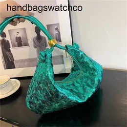 BottegaVenetas Turns Bag Woven Woven Genuine Leather Knotted Wind female summer niche green bucket bright side carryingwwqGQYQ