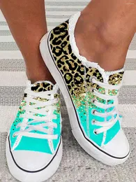 Scarpe casual Donne Leopard Gradiente Sfrigo in pizzo sfilacciato su sneaker piatte tela 2024 ragazze donne