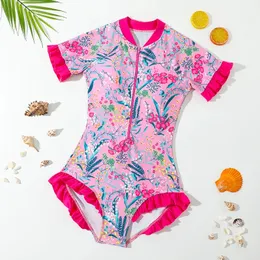 Traje para meninas de roupas de banho figurino de nadação rosa tudo em uma peça infantil de maiô para aulas para aulas de praia usa piscina de roupas de banho dias 240416