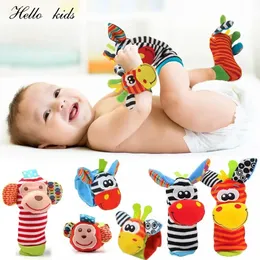 Cartoon Plush Socks Wrist Strap Rattles Baby Toys 012 Months born Infant Kids Animal Sock Foot Finder Toy Gift Soft Rattle 240407
