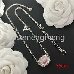 Luxury Brand Designer Box Model Pendants Necklaces Never Fading 18K Gold Plated Copper Crystal Pearl Letter Choker Pendant Necklace Chain Jewelry Accessories
