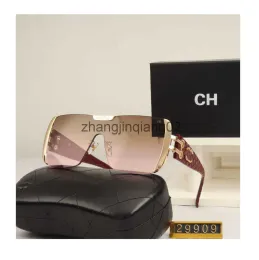 Designer Chanells Glasögon Solglasögoncykel Luxury Fashion Sports Polarize Solglasögon Män Kvinnor Vintage Baseball Summer Beach Driving Pink Red Sun Glasses