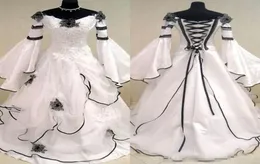 Abiti da sposa medievale in bianco e nero vintage rinascimentale per donne arabi abiti da sposa celtici con maniche di vestibilità e bagliore flowe5115288