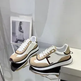 Tasarımcı Erkek Kadınlar Sıradan Ayakkabı Uzay Buzağı Daymaster Sneaker Açık havada ayakkabılar