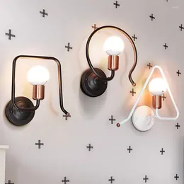 Lampada da parete Bar Loft Geometric Light Art Deco DECO VINTAGE INDUSTRIALE METALE LED SCONCE CAMERA DA LEDA Portico