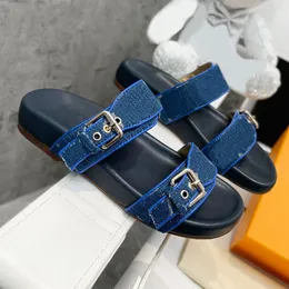 Denim Flat Comfort Mule Sliders Sandals sandali Summer Slicers Designer Slide 2 cinghie imbottite piscina scarpe di lusso scarpe più grandi facili usura di alta qualità sandale 35-43