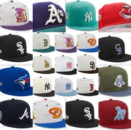 32 Specjalne style męskie baseballowe czapki Snapback mieszaj kolory