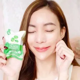 Handmade Soap Thailand Cica Revitalizing Soap Reduce Acne Dark Spots Moisture Clear Skin Pores Tighten Smooth And Soft Sensitive skin 50g 240416