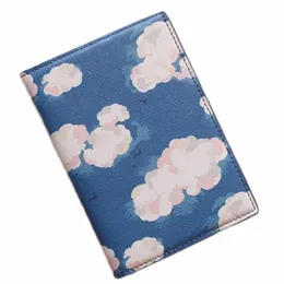 Cloud Pattern Women Passport Travel Accories Protector PU Passport con regali del titolare della carta d'identità bancari per bambini donne 78CU#