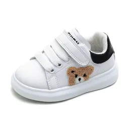 Baby Autumn First Walkers Leather Toddler Boys Girls Sneakers Cute Bear Soft Sole White Tennis Fashion Little Kids Shoes 1525