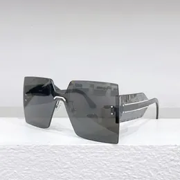 Fantazyjne żywice Bezpośrednie produkty modne okulary przeciwsłoneczne dla kobiet vintage retro marka projektantka Kobieta Uv400 Słońca 240416