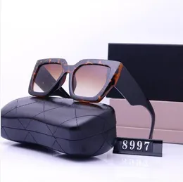 직사각형 Symbole Sunglasses 여자를위한 디자이너 Sun Glasses 남성 여자 고급 럭셔리 핑크 블랙 대리석 노란색 안경 MC 템플 로우 아트 호소