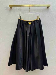 스커트 디자이너 2024 New Fashion Black All-Mated Ball Gown Womens High Waist Patwork Zipper Fly Maxi Long Skirt QS59