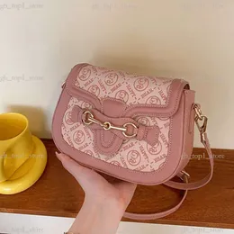 أكياس Coache Bag المسائية 2023 حقيبة Women's Bag Trend مصممة فاخرة مصممة يدوية Retro Fashion عالية الجودة