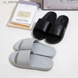 Slippers chuulgorl Summer Men Eva Eraor e ao ar livre não deslizam o fundo plano simplicidade cor sólida H240416