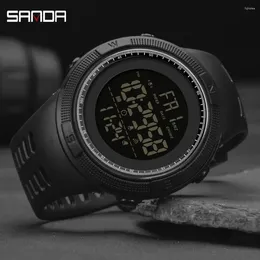 ساعة معصم Sanda Luxury Men Digital Wristwatch Fashion LED عرض رجالي السيليكون بو الفرقة الذكور الرياضية