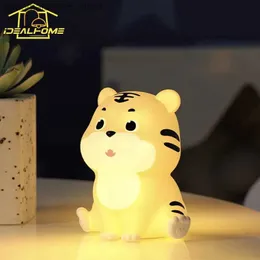 Lâmpadas tons fofos tigre silicone Night Light with Pattern Switch Childrens Room USB Charging Sleep Bedroom Protection Presente Q240416