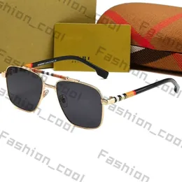 Ягоды солнцезащитные очки байорберсессы дизайнеры Barbberry Glasses New Fashion 0902 Прохладные солнцезащитные очки Металлические женские защиты солнца и ультрафиолетовая защита в стиле 292